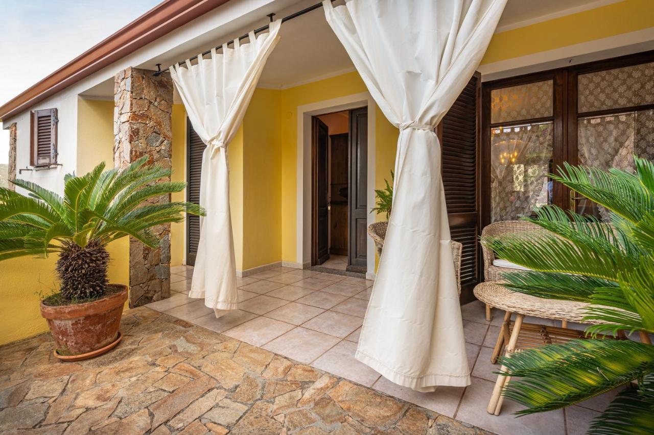 Appartamento Chia Grande Bagian luar foto